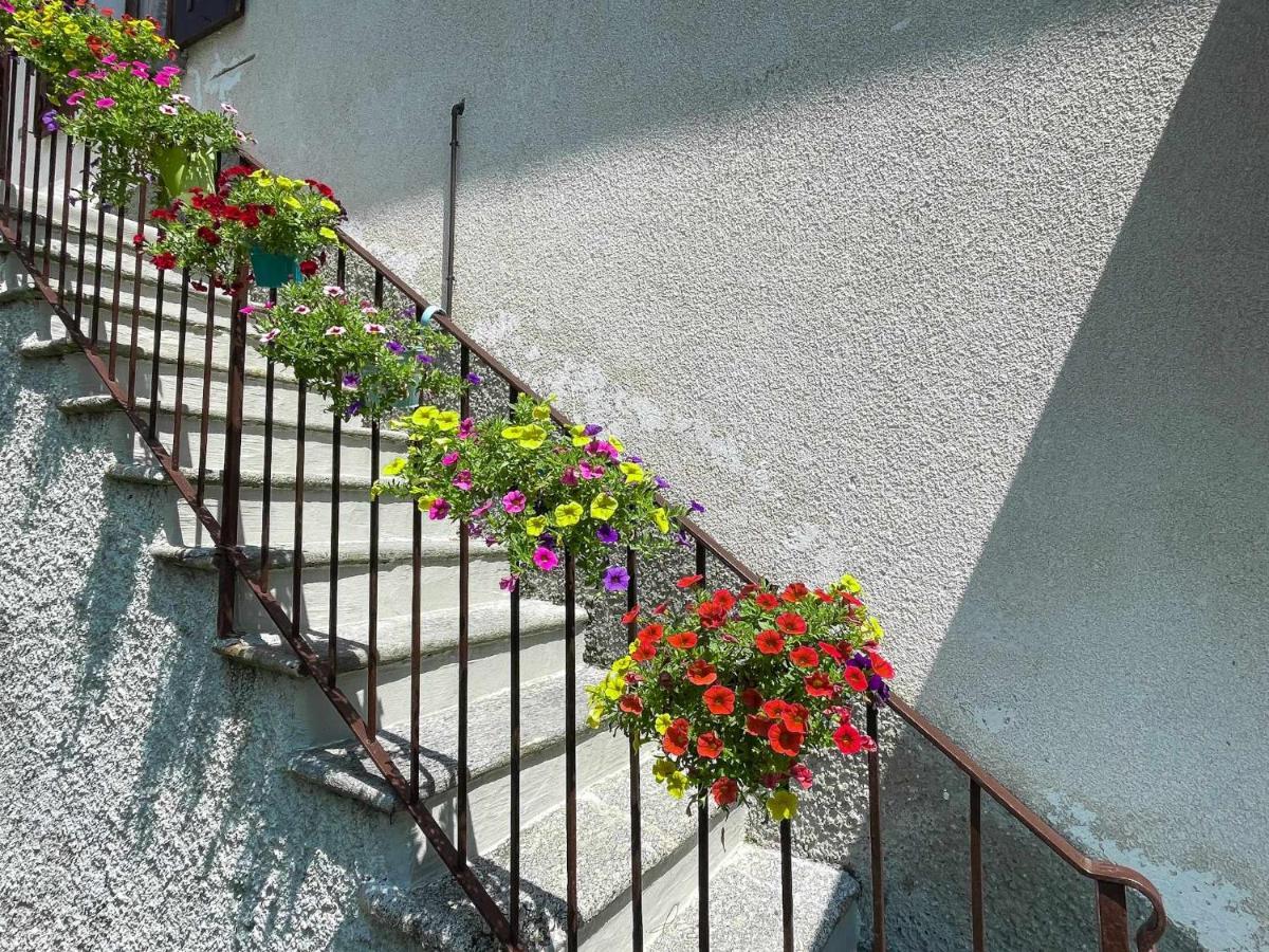 Appartamento Tivano Balcone Con Vista Lago 贝拉焦 外观 照片