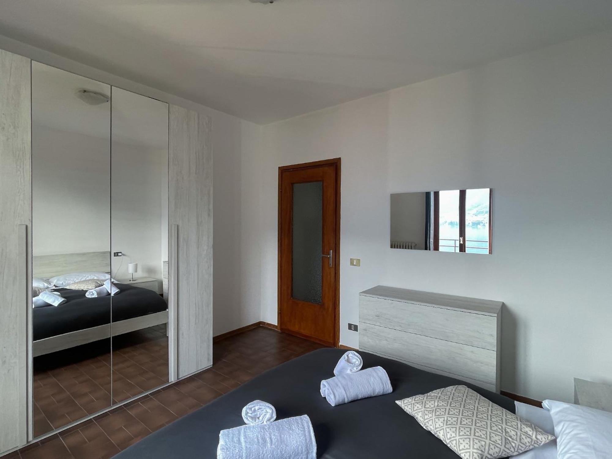 Appartamento Tivano Balcone Con Vista Lago 贝拉焦 外观 照片
